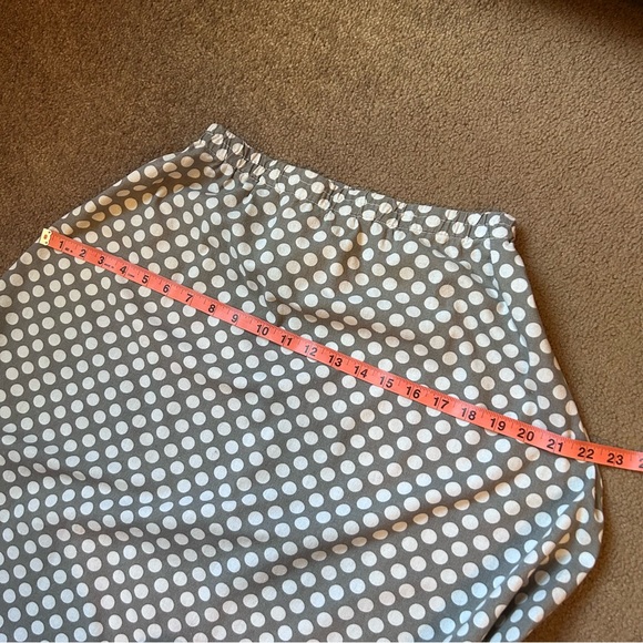 Gray & Cream Polka Dot Skirt - Picture 3 of 5